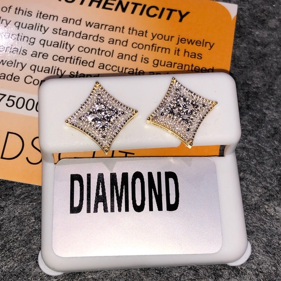 10k gold beautiful real diamond earrings made in Turkey stunning design NOT Cz!